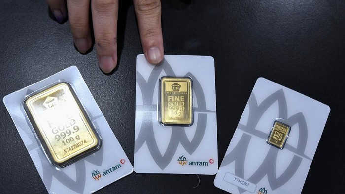 HARGA EMAS ANTAM HARI INI - 18 AGUSTUS 2025 Harga Emas Naik Terus, Harus Gimana? - True Finance